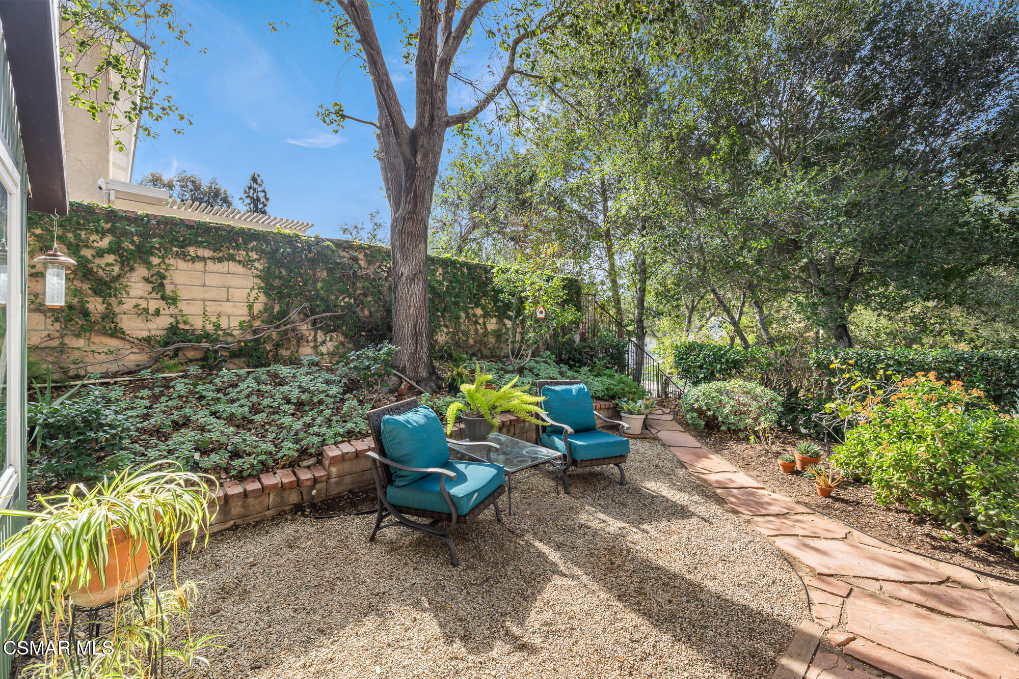 87 Castilian Avenue