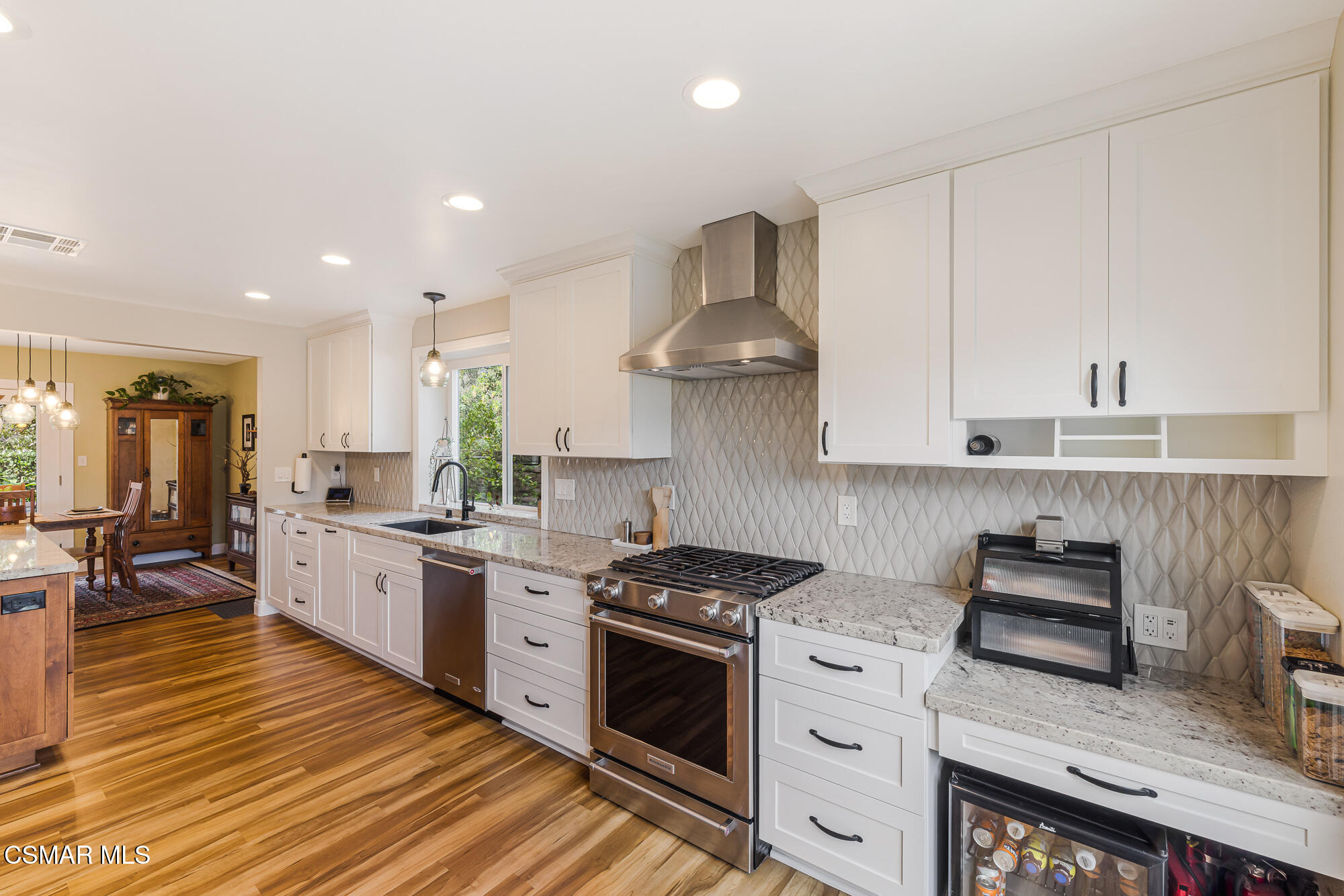 87 Castilian Avenue