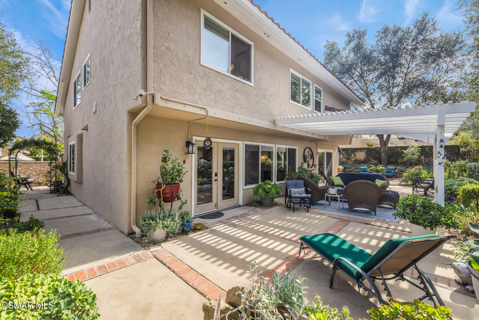 87 Castilian Avenue