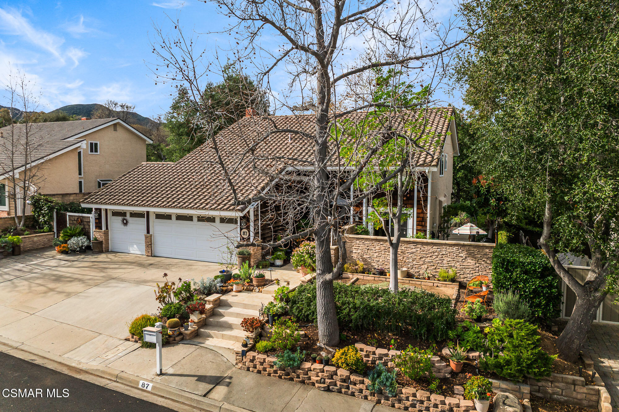 87 Castilian Avenue
