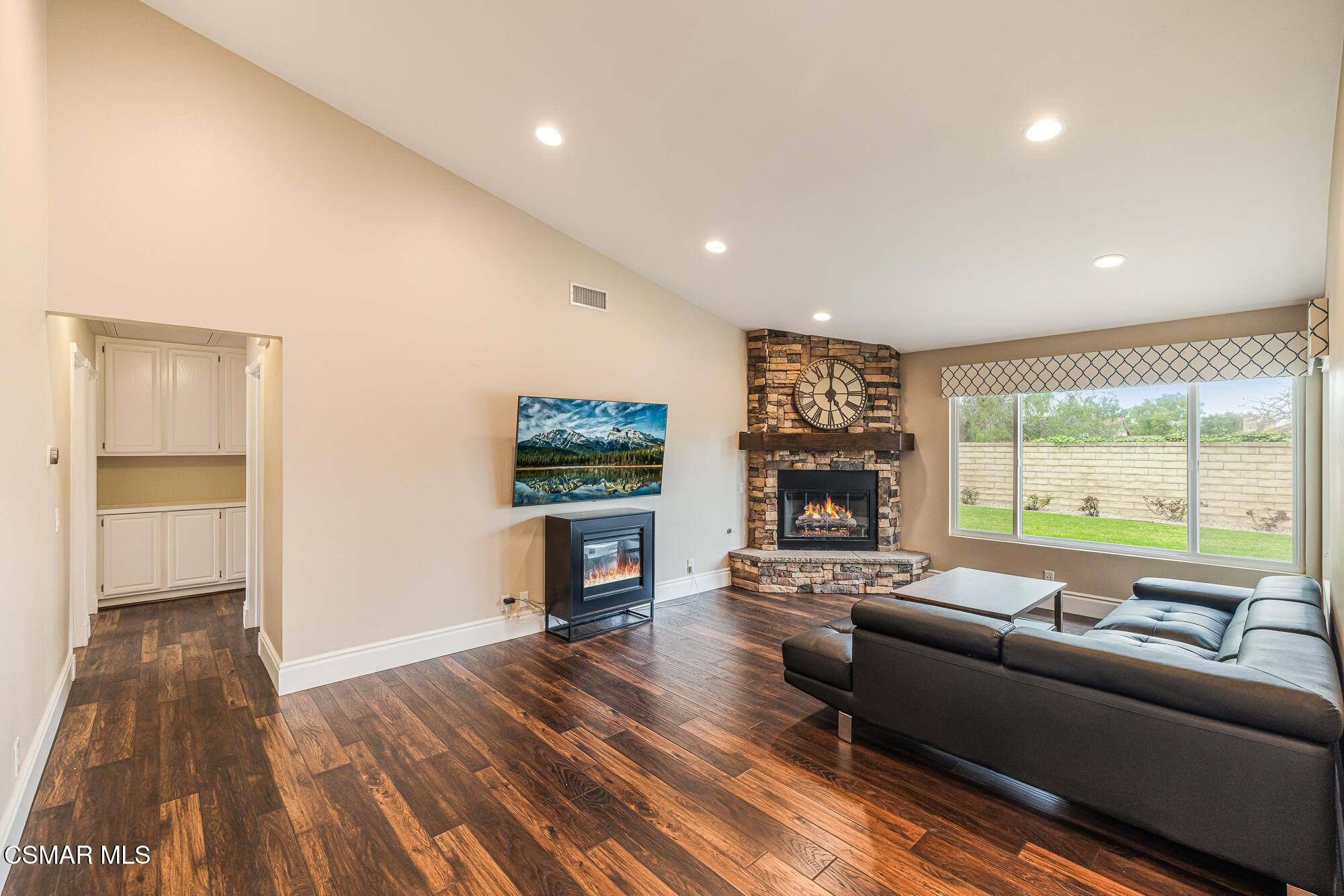 4067 Weeping Willow Drive