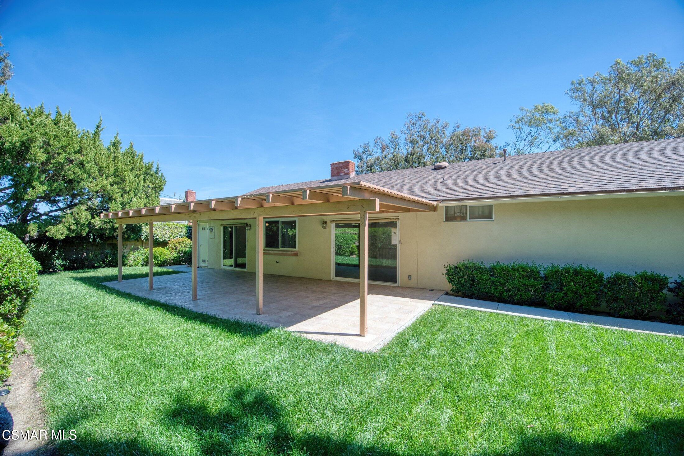 1833 Hendrix Avenue
