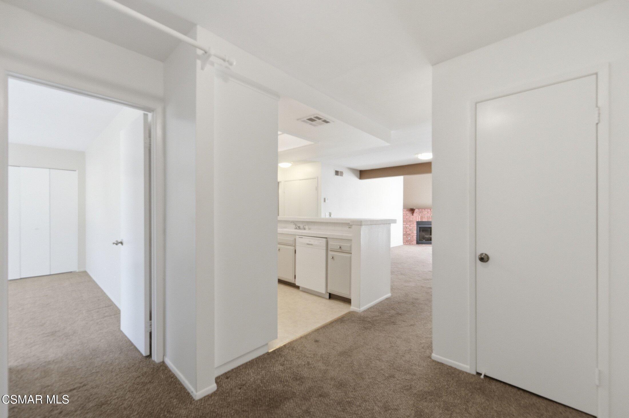 577 Artisan Road, 65