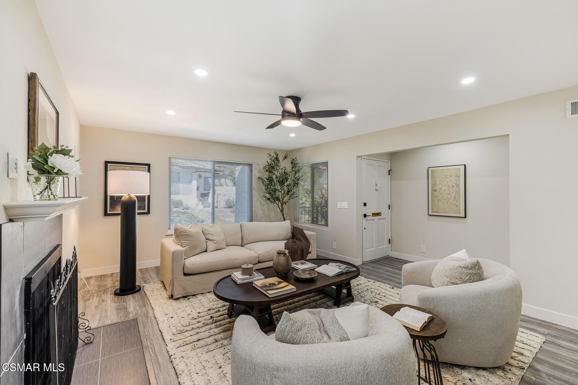 1137 Bright Glen Circle