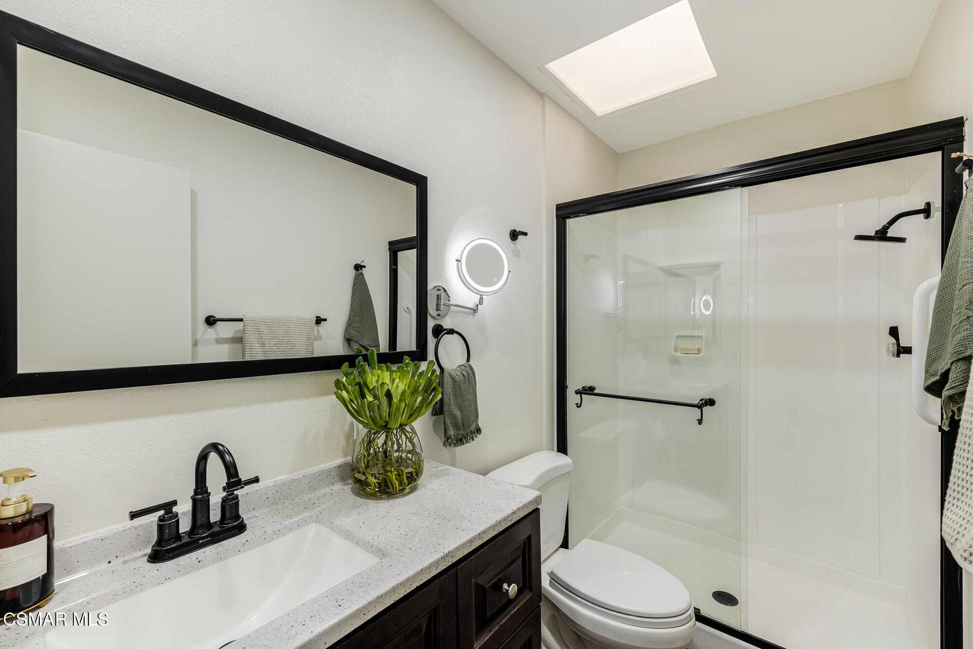 1137 Bright Glen Circle