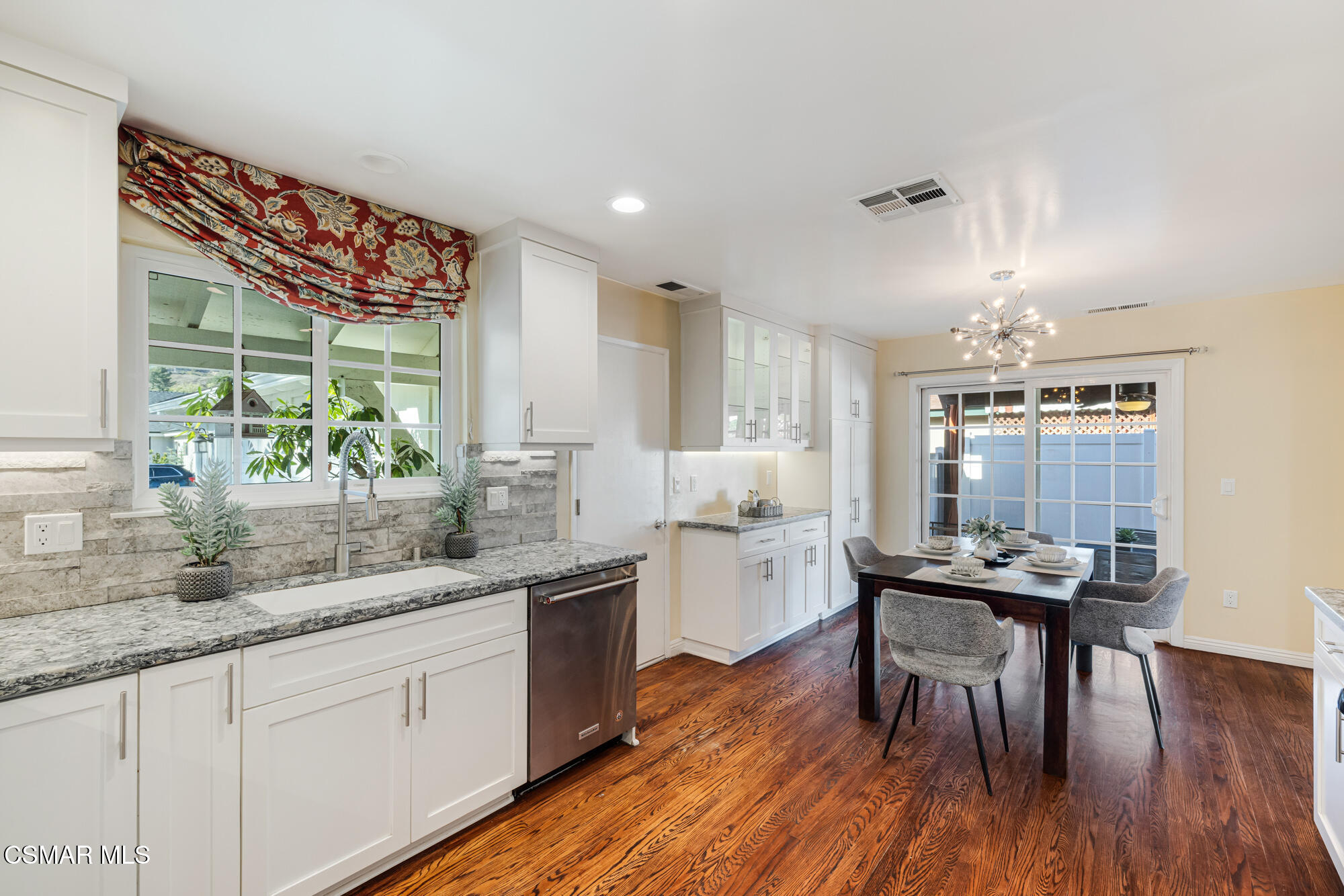 3792 Danmont Court