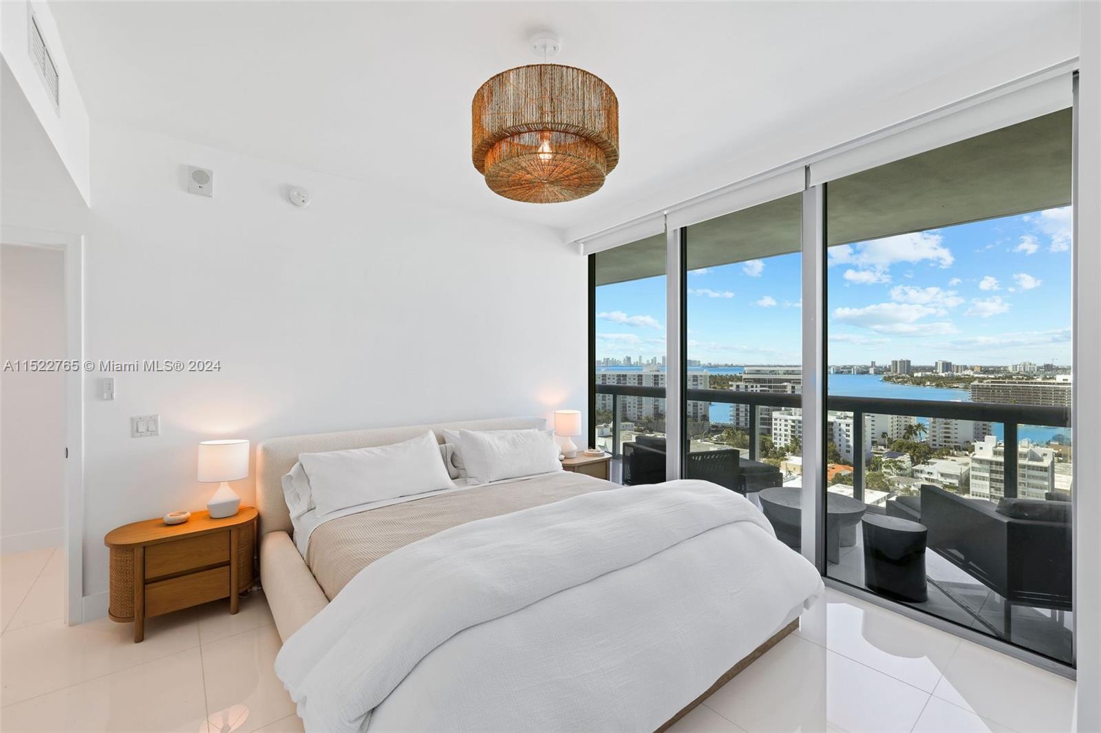 6899 Collins Ave Unit: 1810