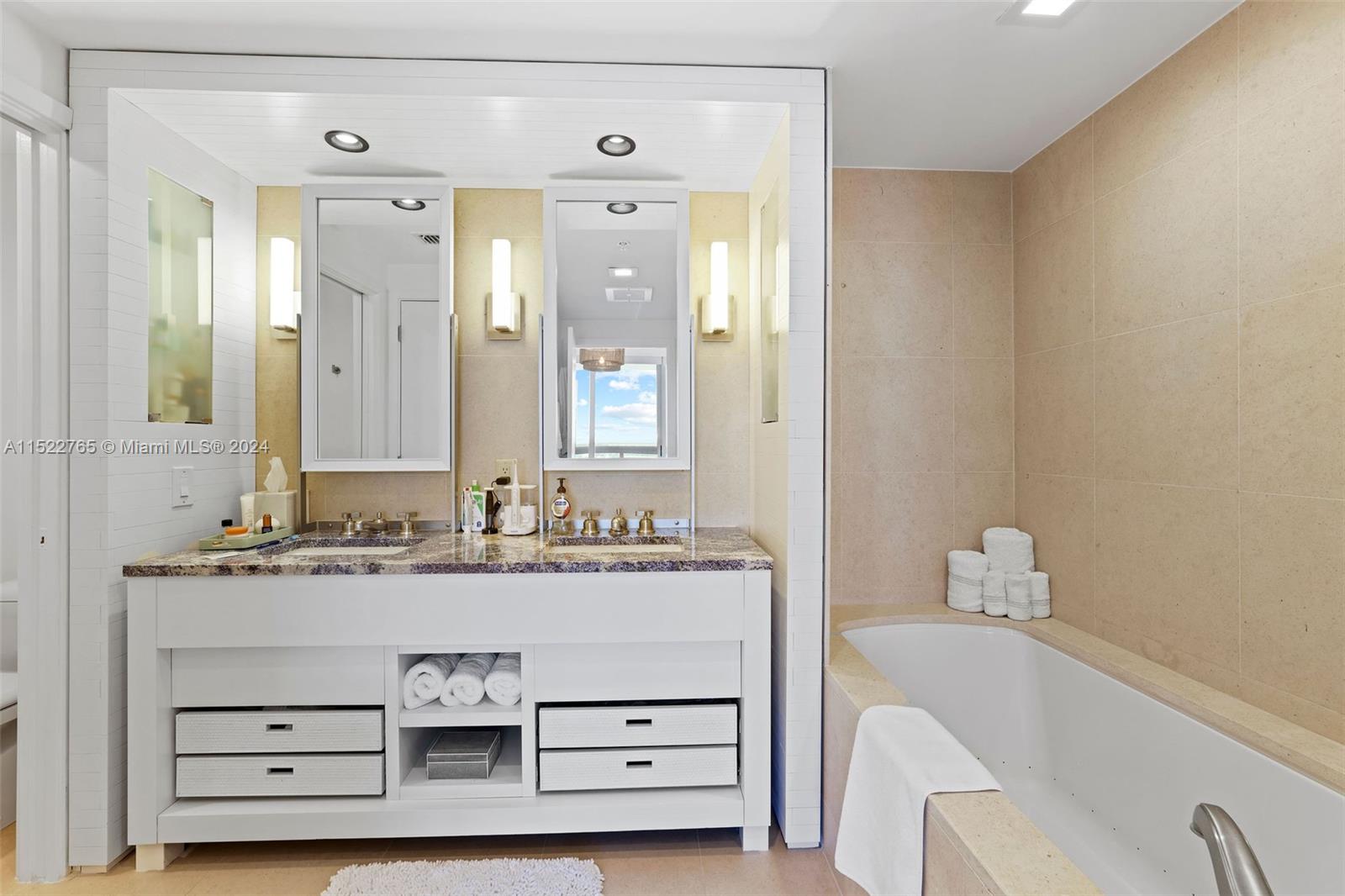 6899 Collins Ave Unit: 1810