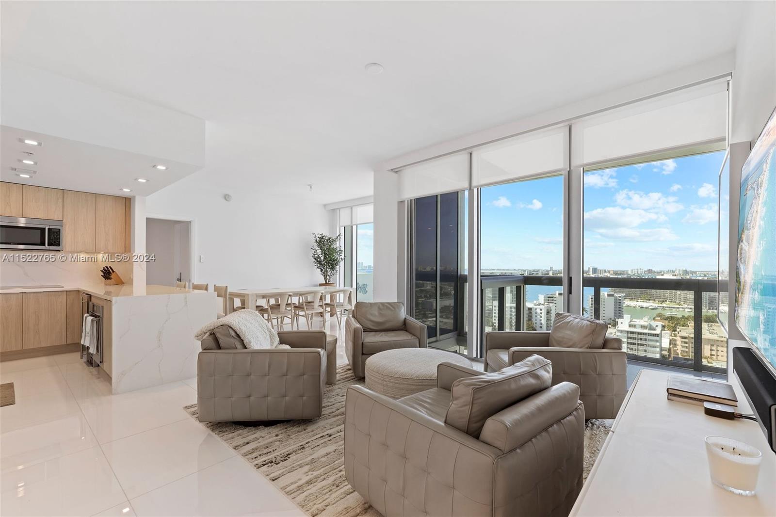 6899 Collins Ave Unit: 1810