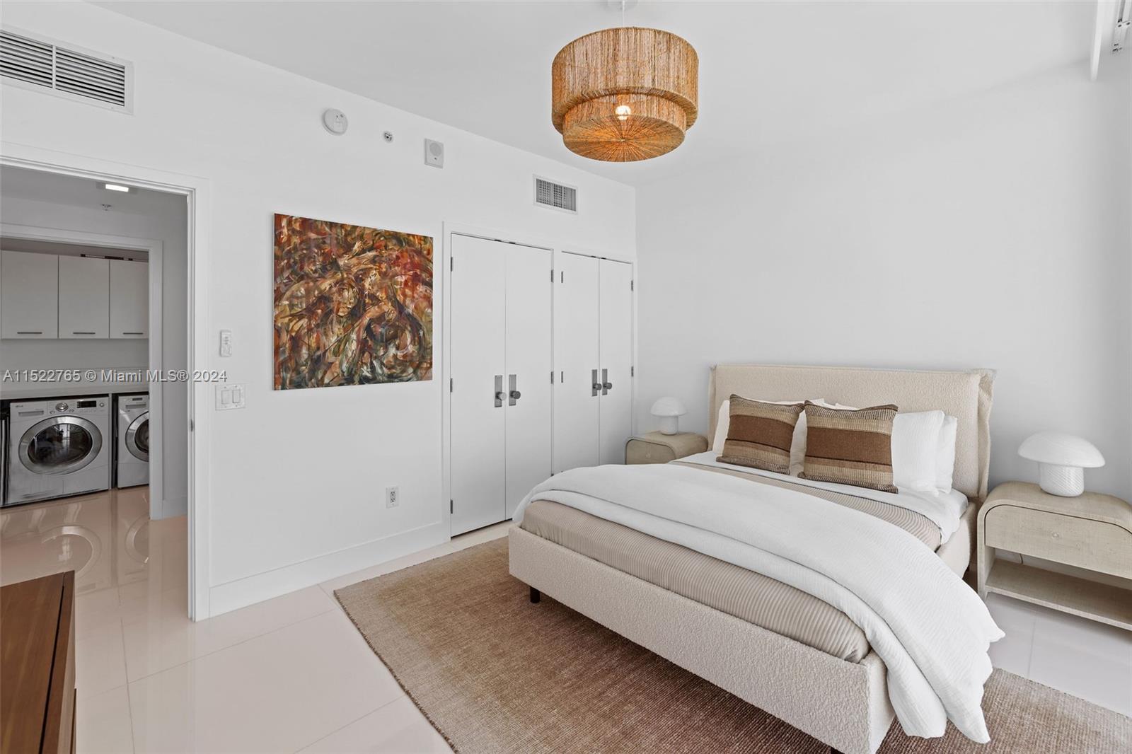 6899 Collins Ave Unit: 1810