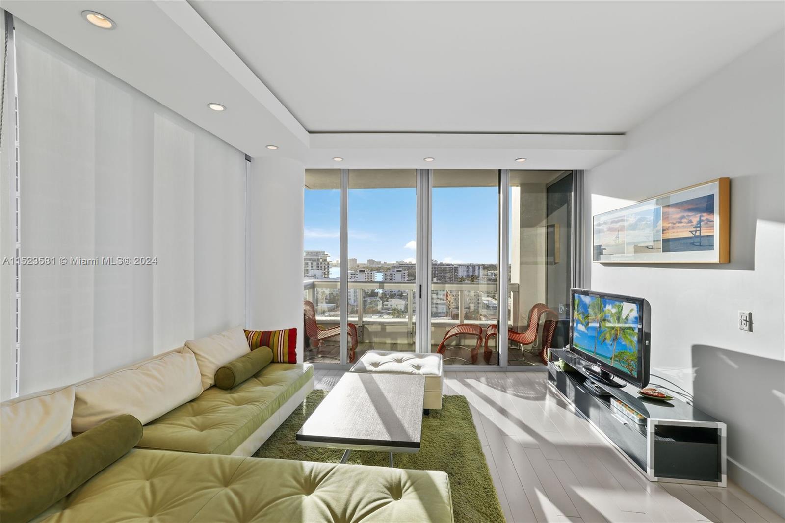 6899 Collins Ave Unit: 1209