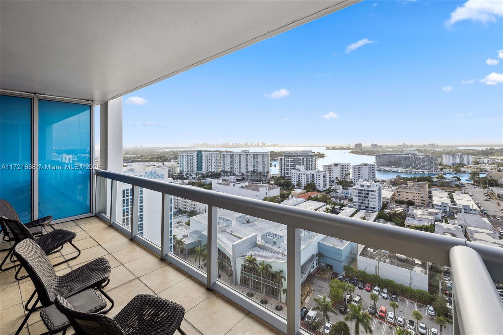 6899 Collins Ave # 2003