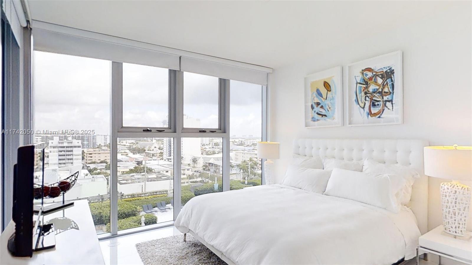 6899 Collins Ave # 909