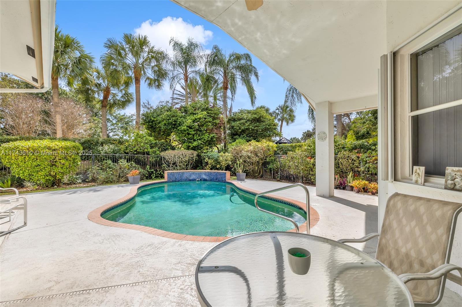 3114 Lakewood Cir