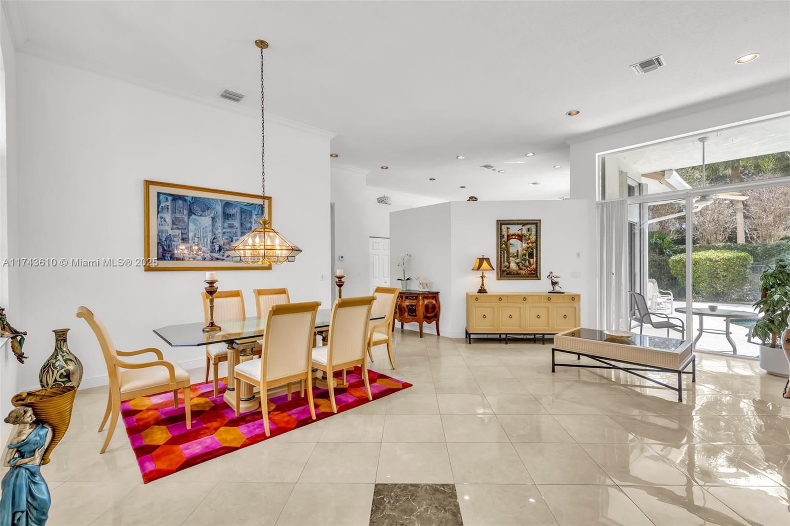 3114 Lakewood Cir