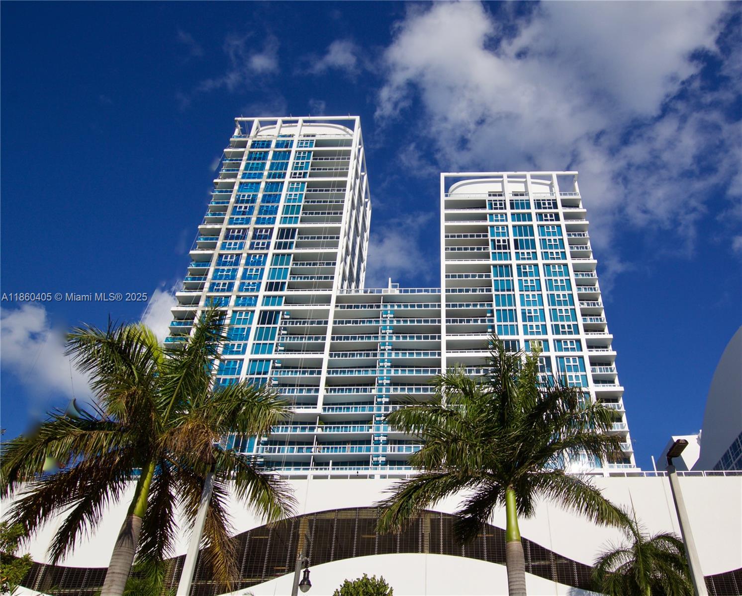 6899 Collins Ave # 1905