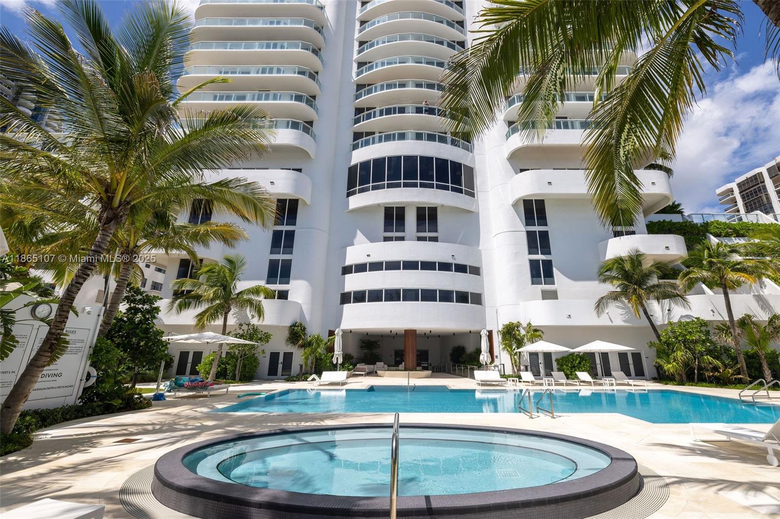 6365 Collins Ave # 2703