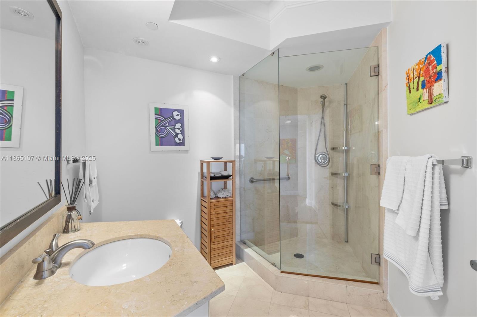 6365 Collins Ave # 2703