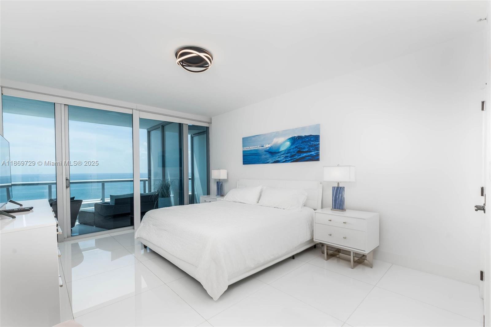 6799 Collins Ave # 1704