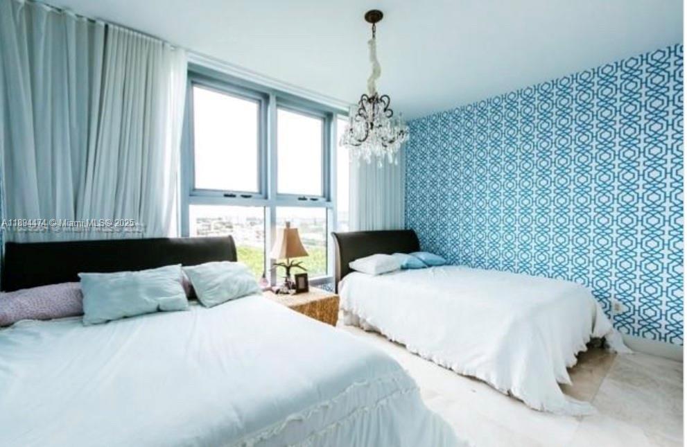 6899 Collins Ave # 703