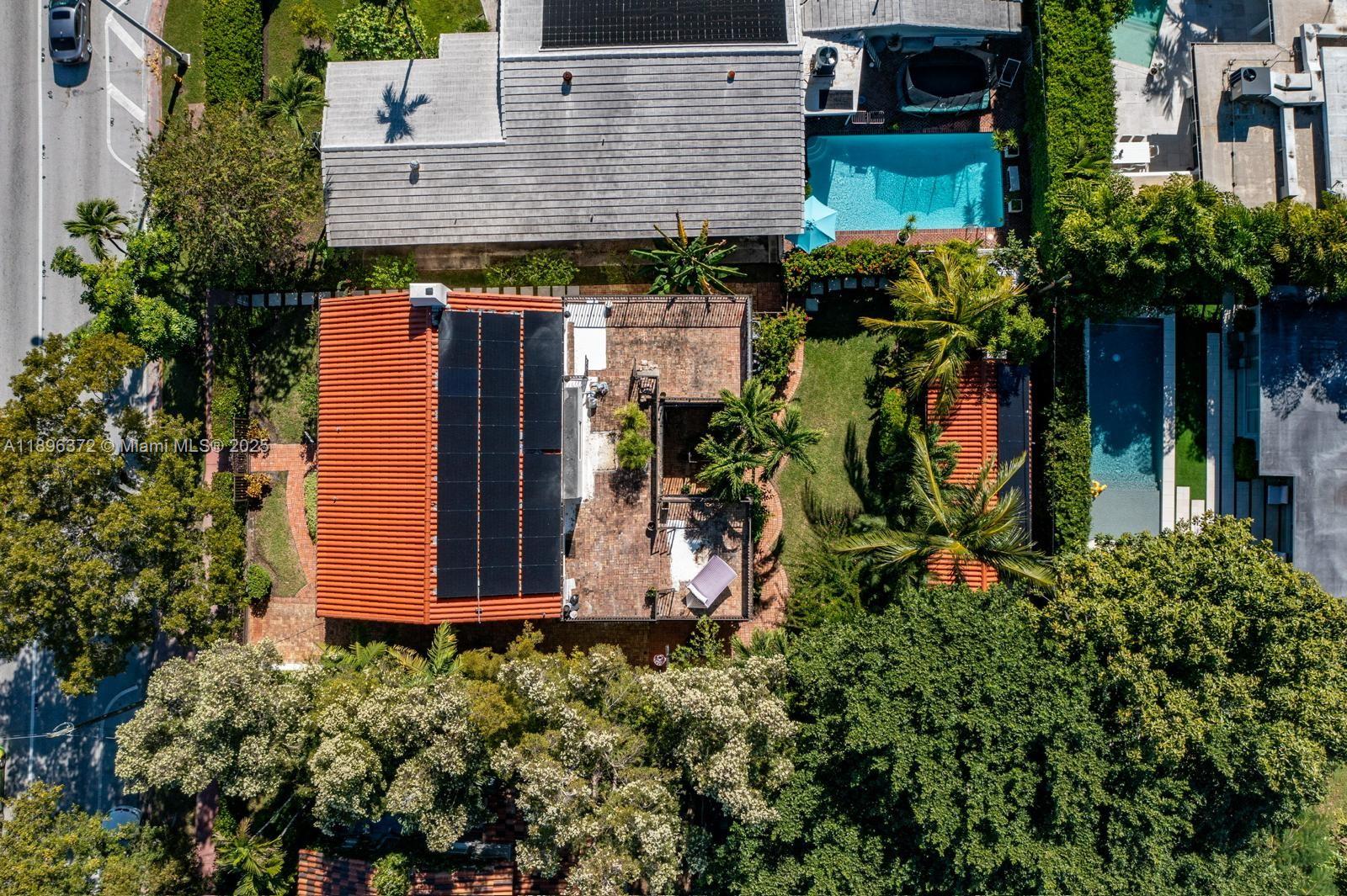5808 Alton Rd