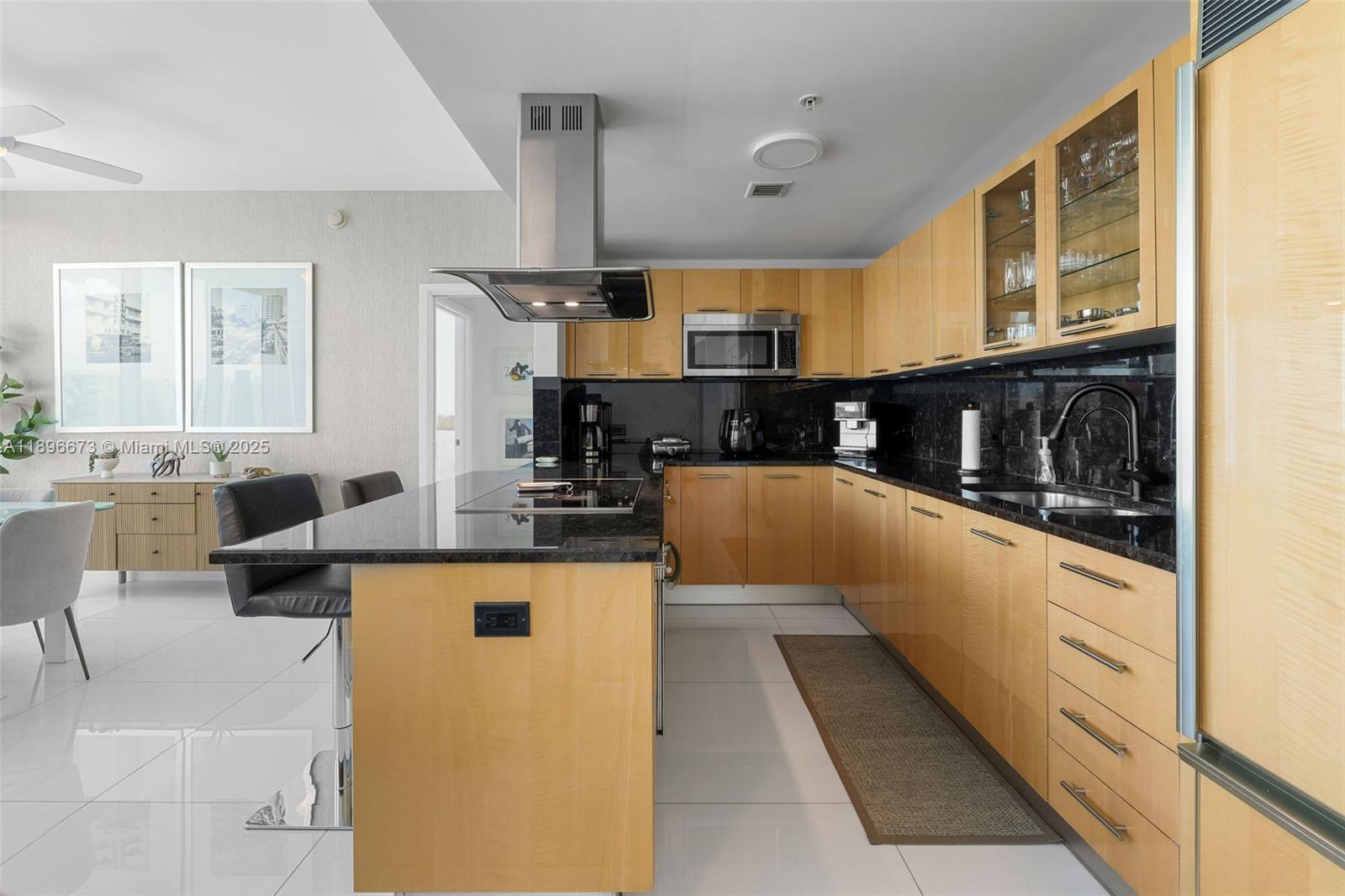 6899 Collins Ave # 1003, Miami Beach Unit: 1003