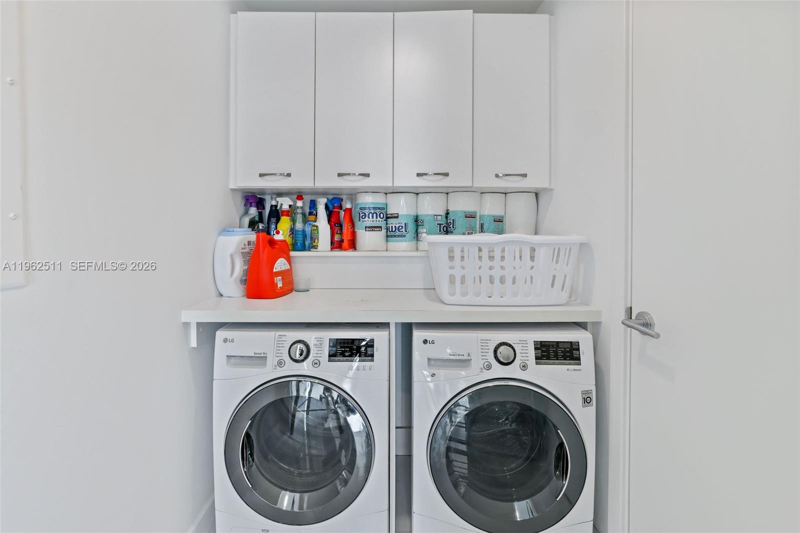 6899 Collins Ave # 1410