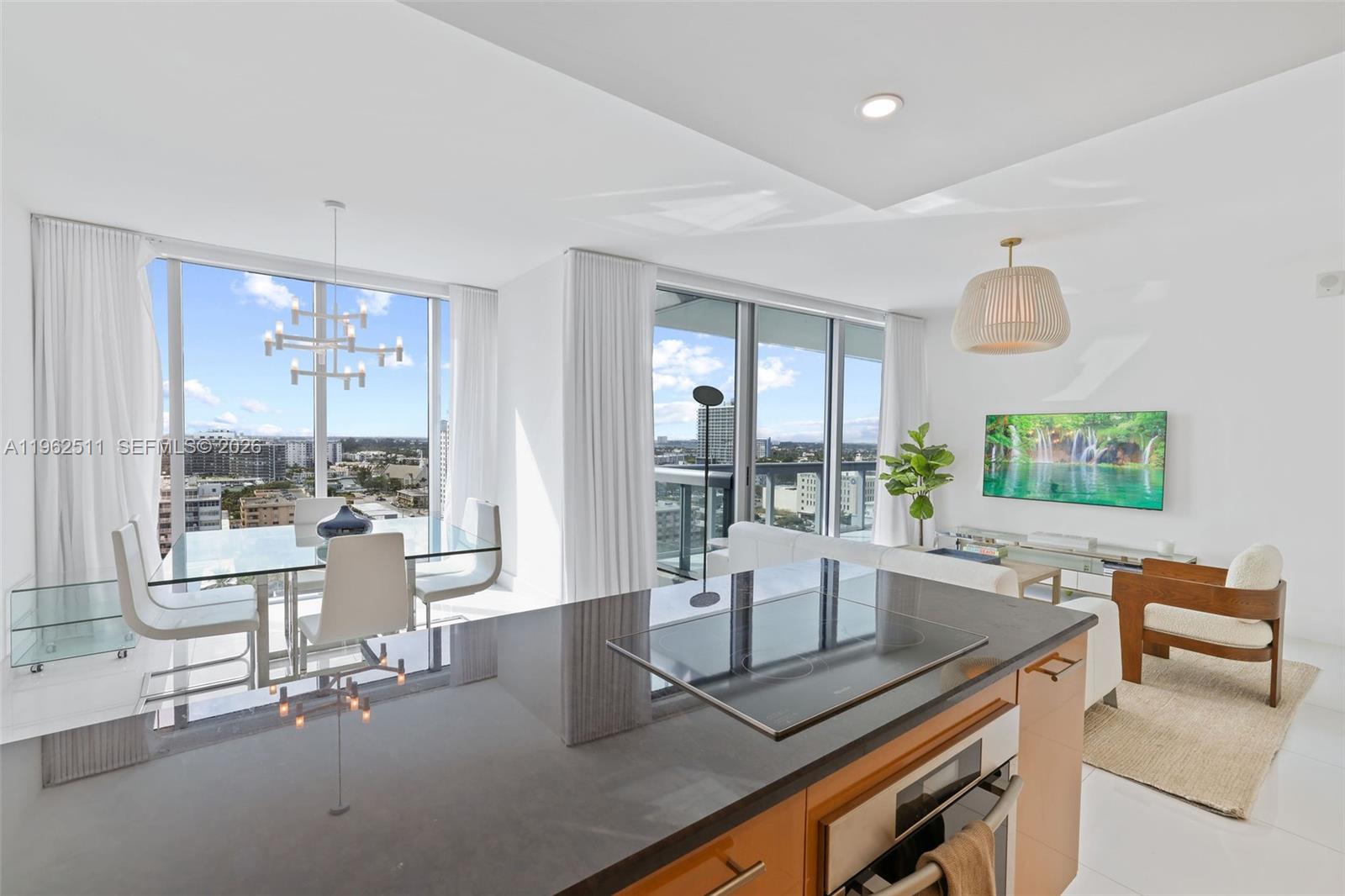 6899 Collins Ave # 1410