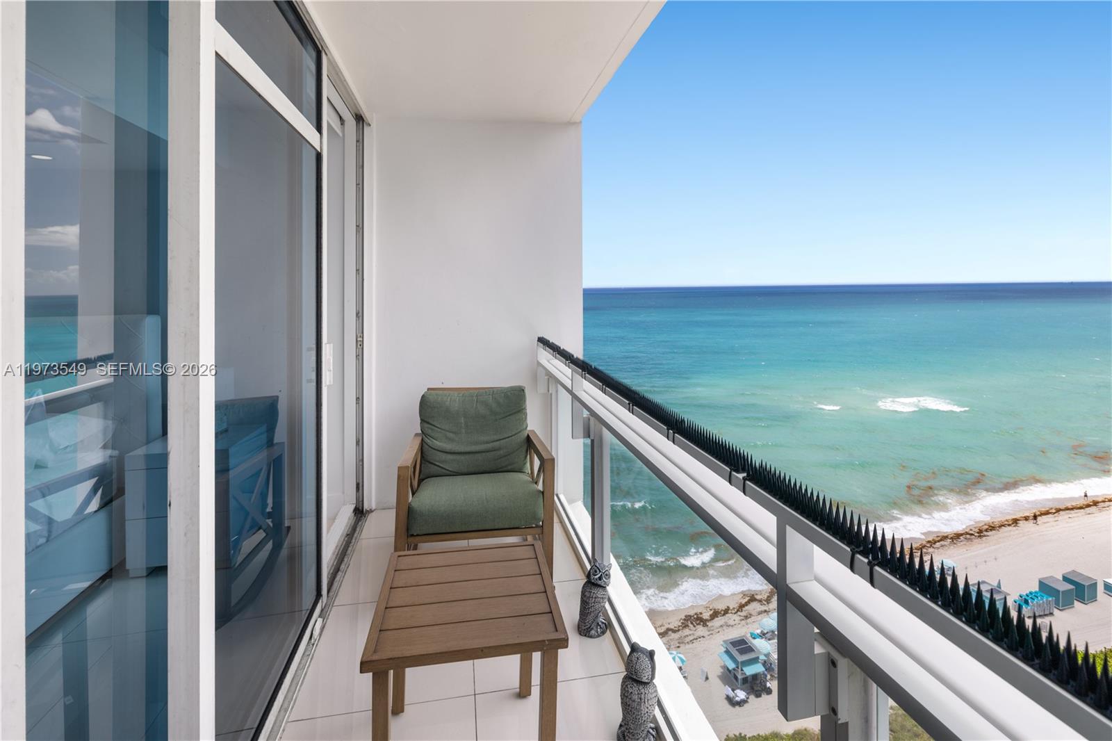 6801 Collins Ave Unit: LPH06 Doorlph14