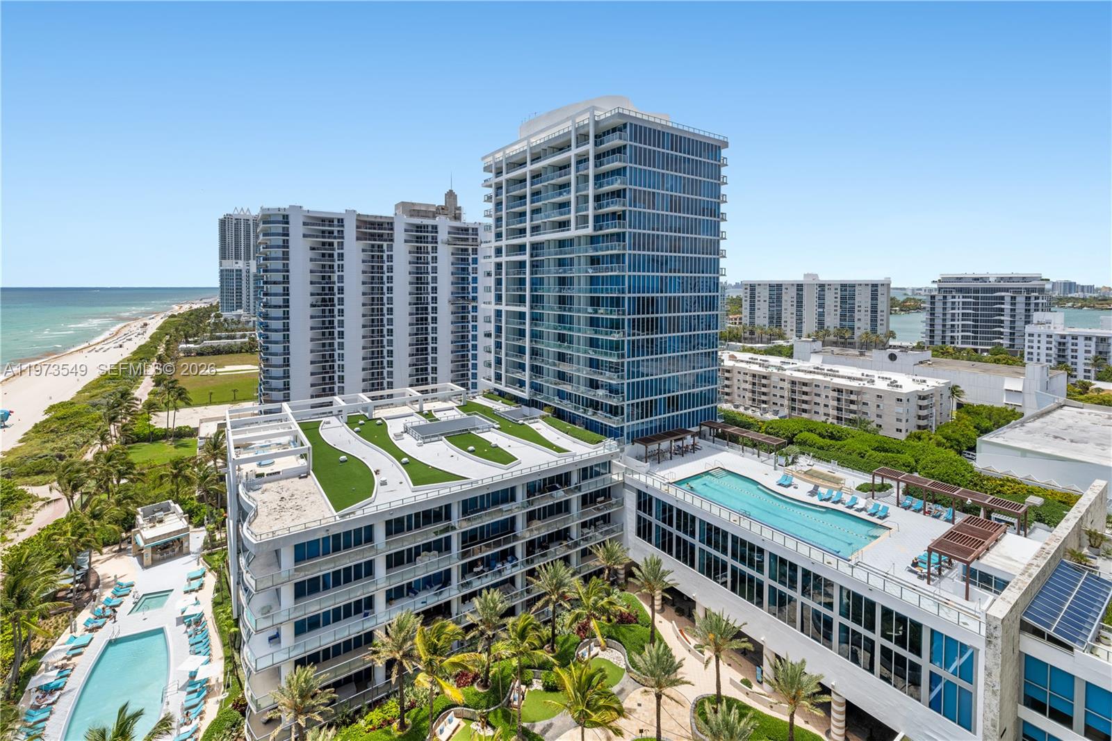 6801 Collins Ave Unit: LPH06 Doorlph14