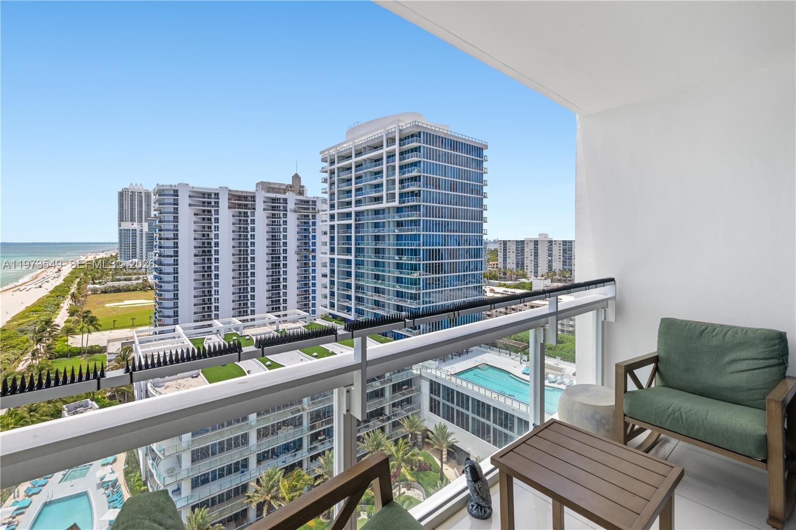 6801 Collins Ave Unit: LPH06 Doorlph14