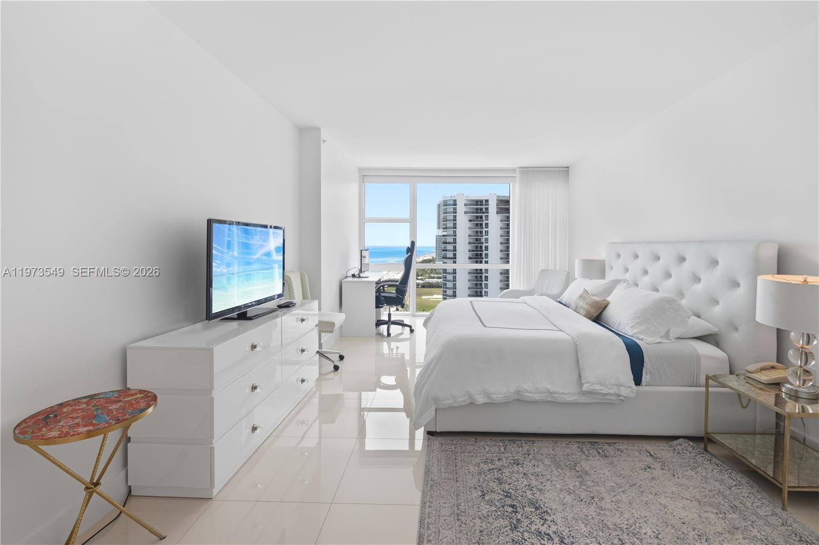 6801 Collins Ave Unit: LPH06 Doorlph14