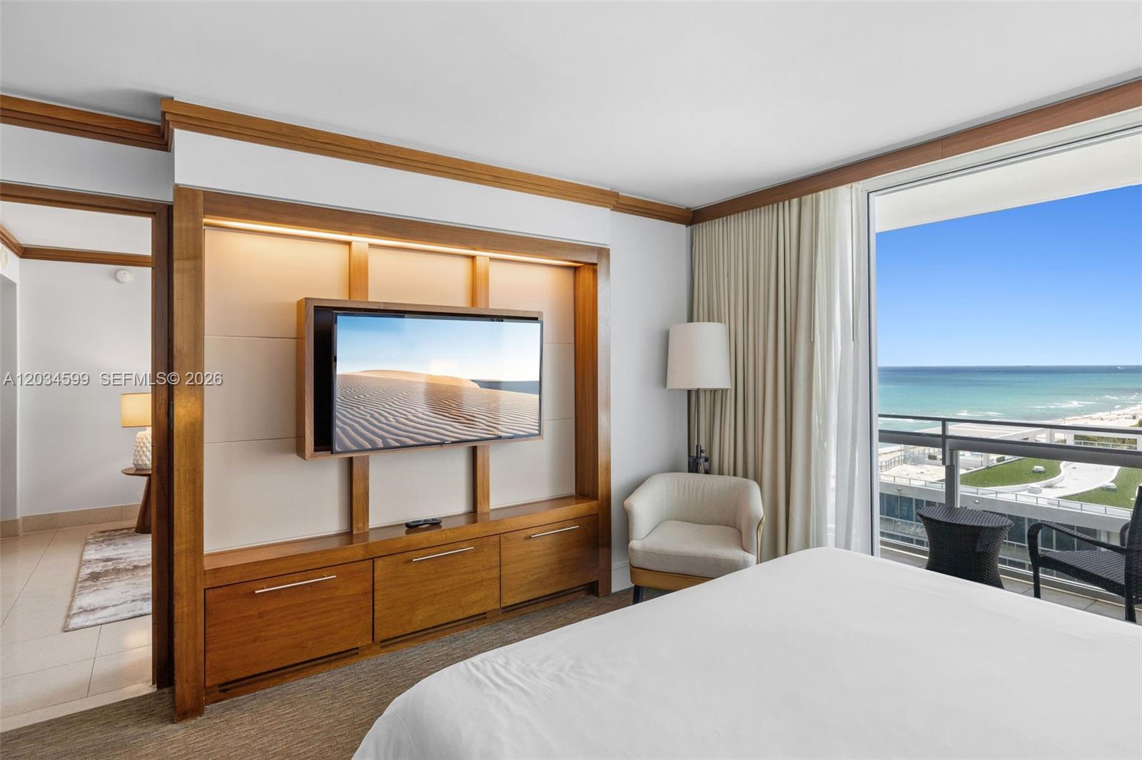 6801 Collins Ave # 1010