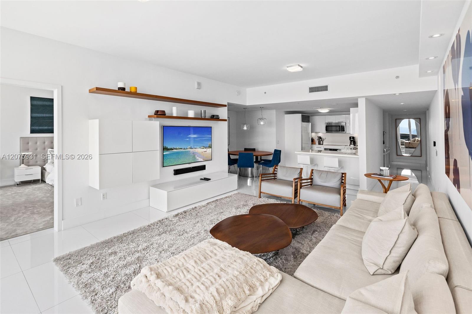 6899 Collins Ave # 1602