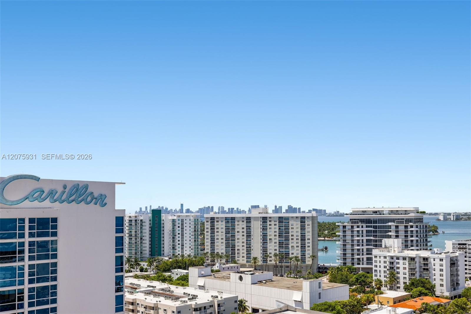 6899 Collins Ave # 1602