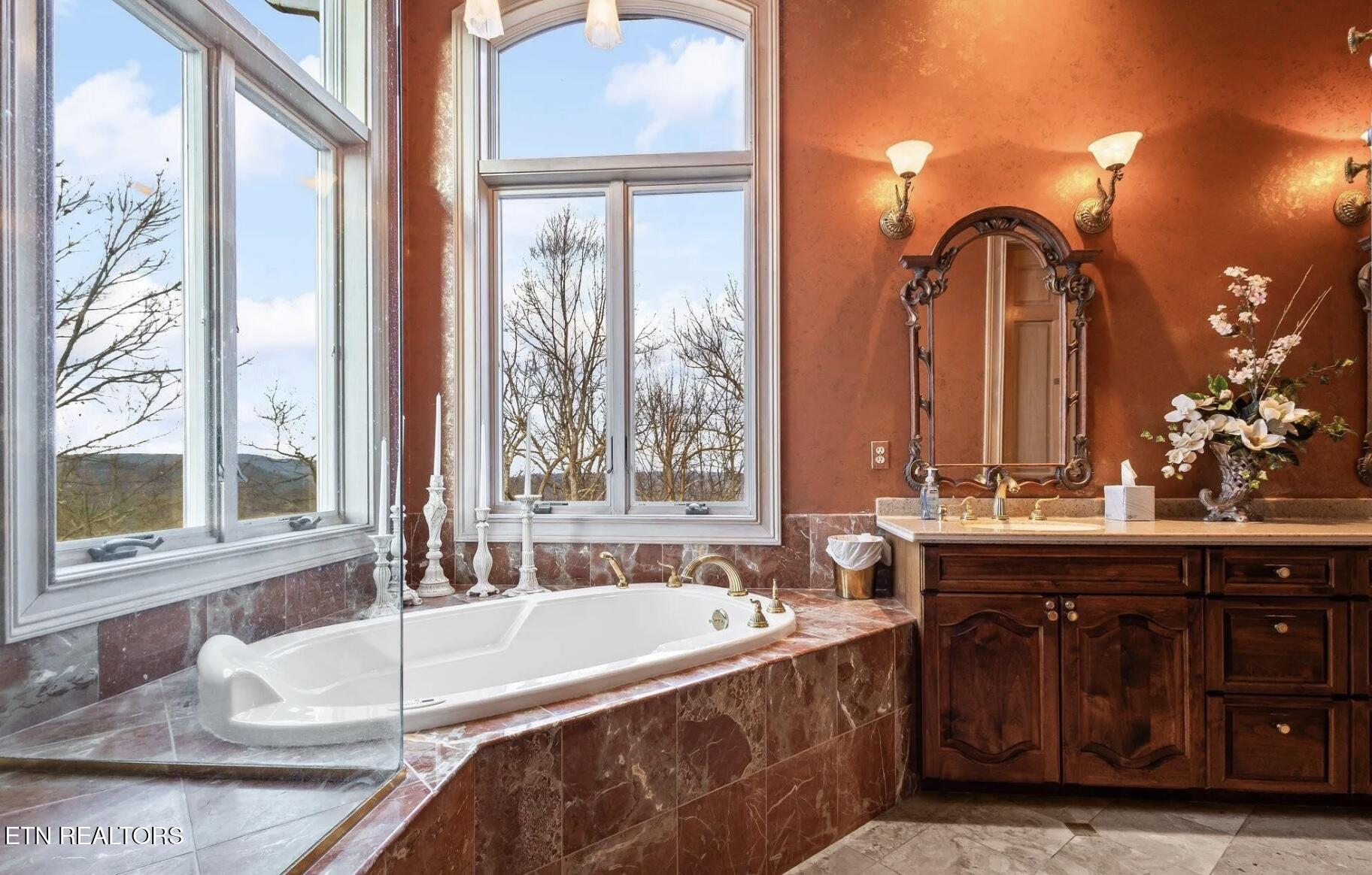 1169 Little Round Top Way