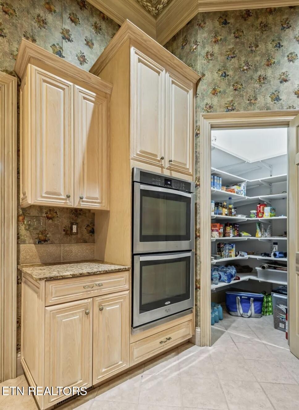 1169 Little Round Top Way