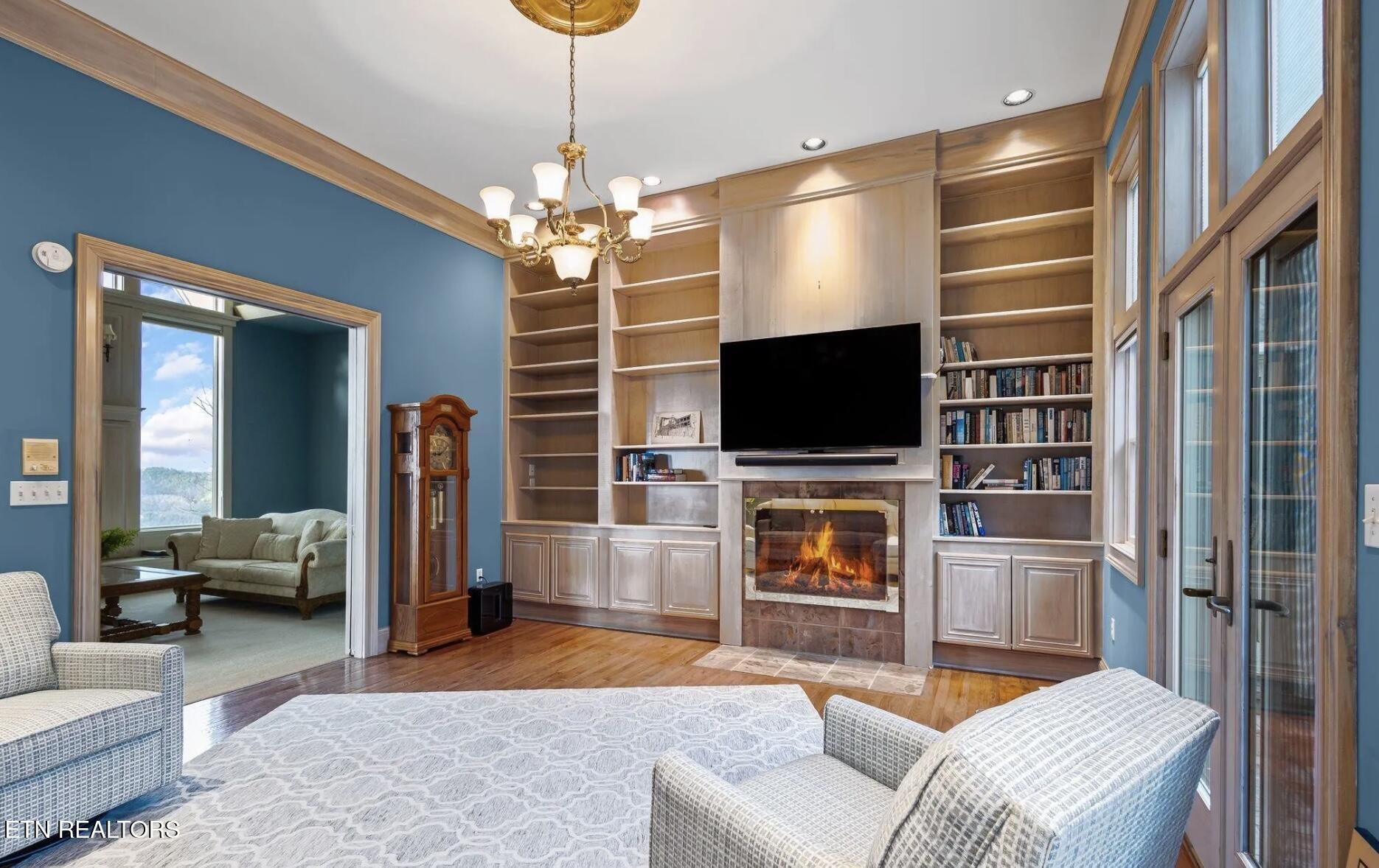 1169 Little Round Top Way