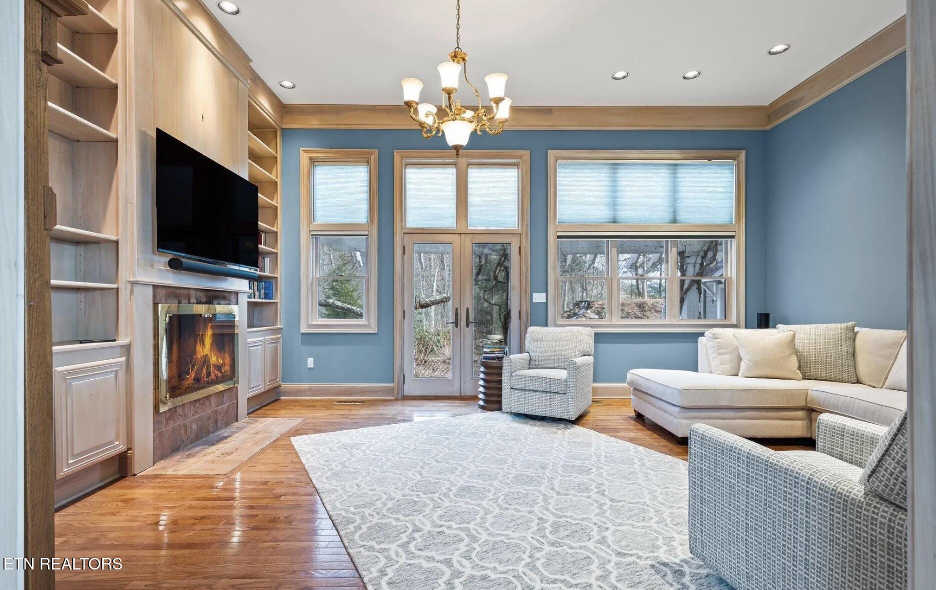 1169 Little Round Top Way