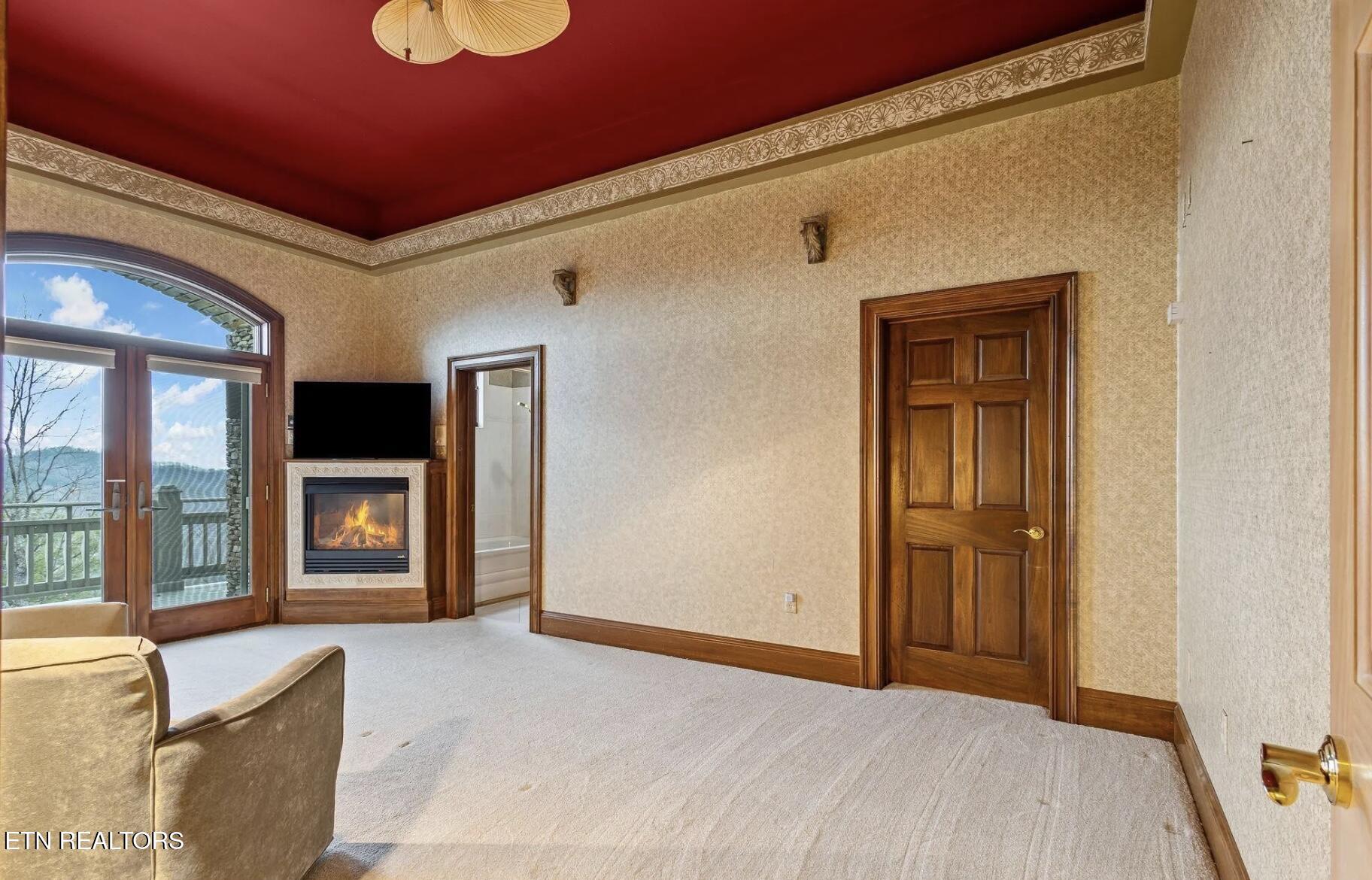 1169 Little Round Top Way