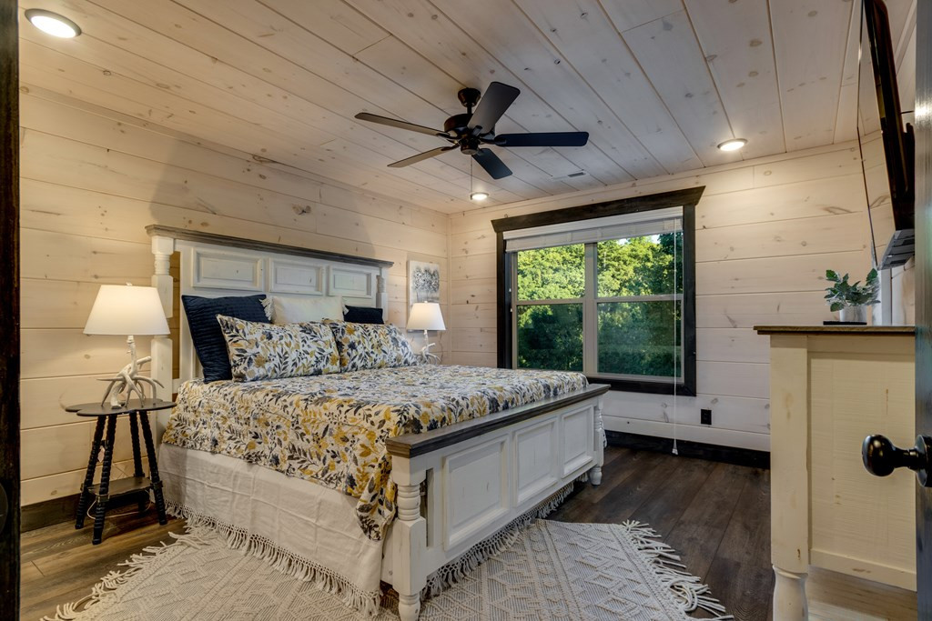 302 Rambling Creek Way Way