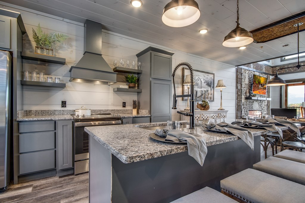 302 Rambling Creek Way Way