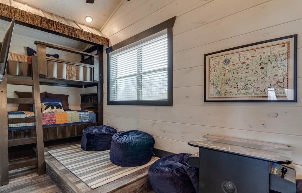 302 Rambling Creek Way Way