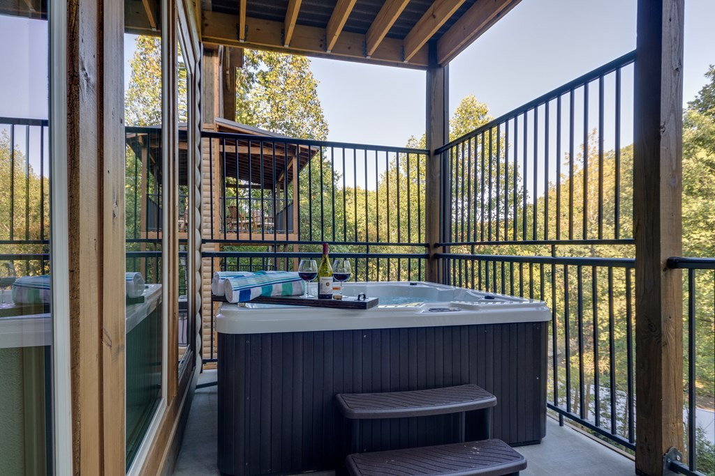 302 Rambling Creek Way Way