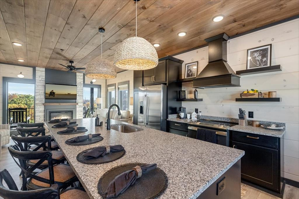 328 Rambling Creek Way Way