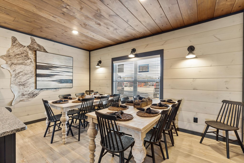 320 Rambling Creek Way Way