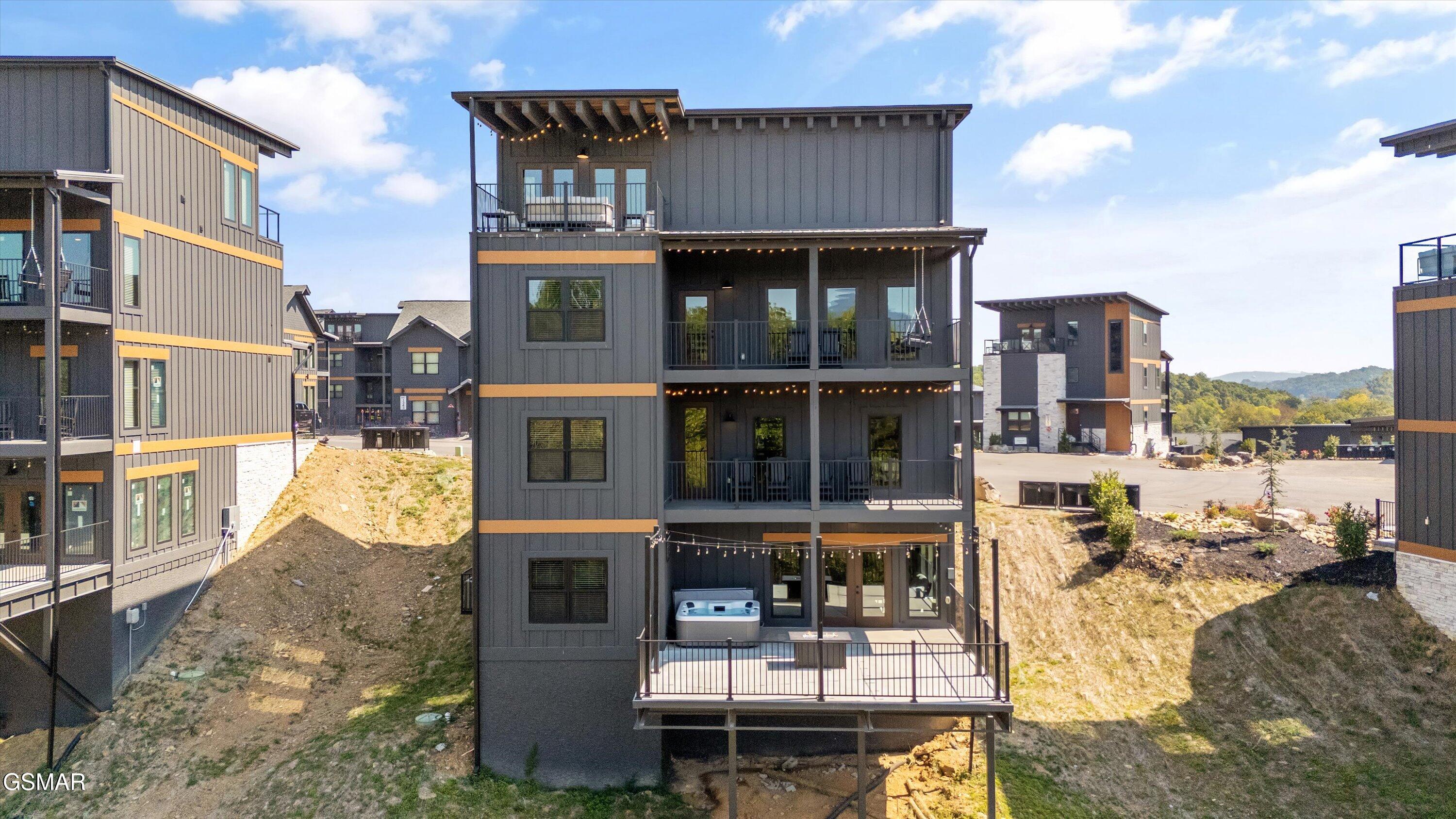 1346 Wildhorse Ridge Way Way Unit: Lot 104R-1