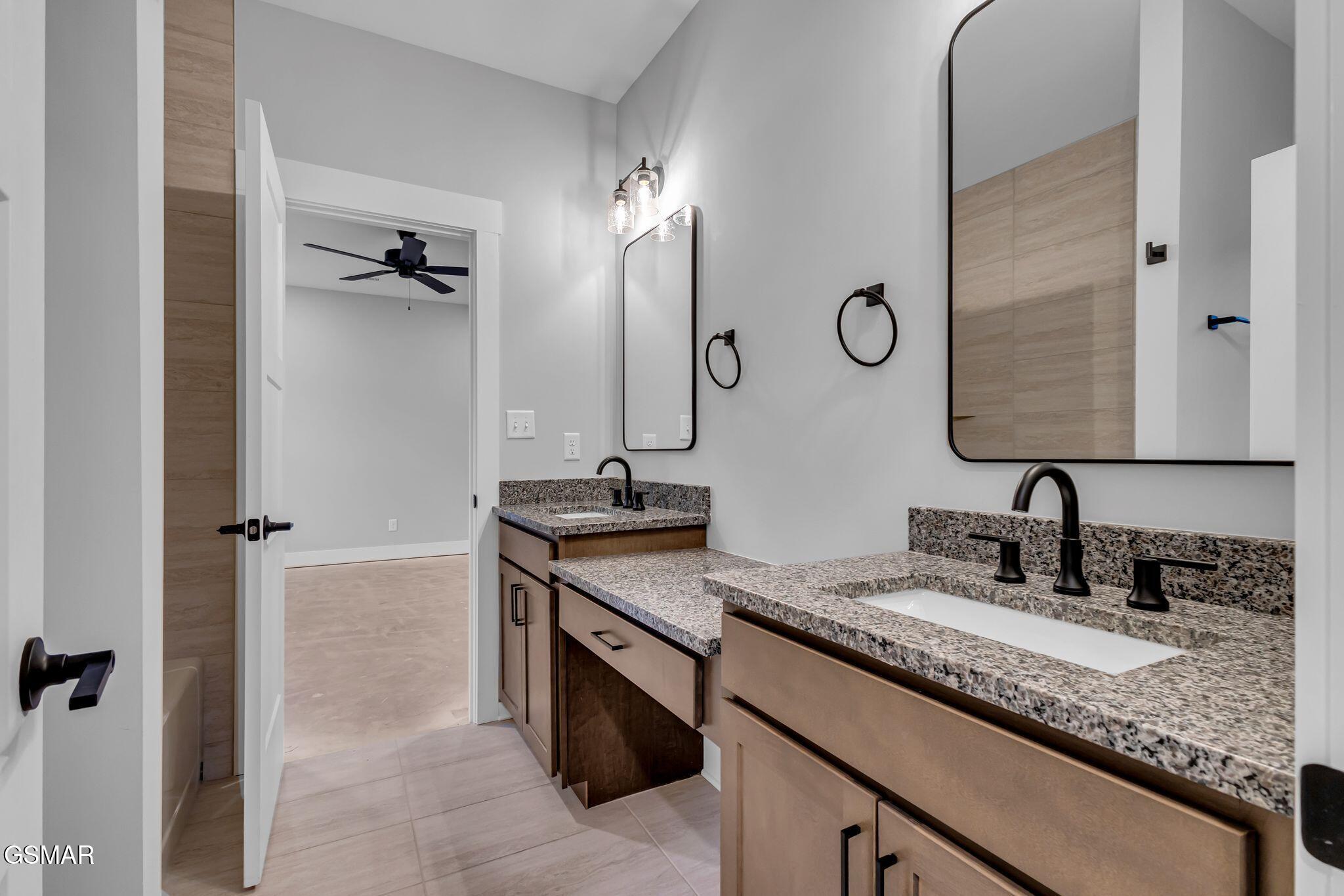 2504 Golden Trout Drive Drive Unit: Lot 115