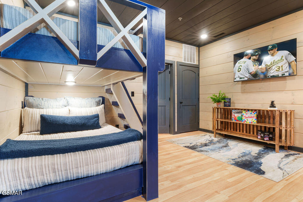 629 Summer Valley Way Unit: LOT 7