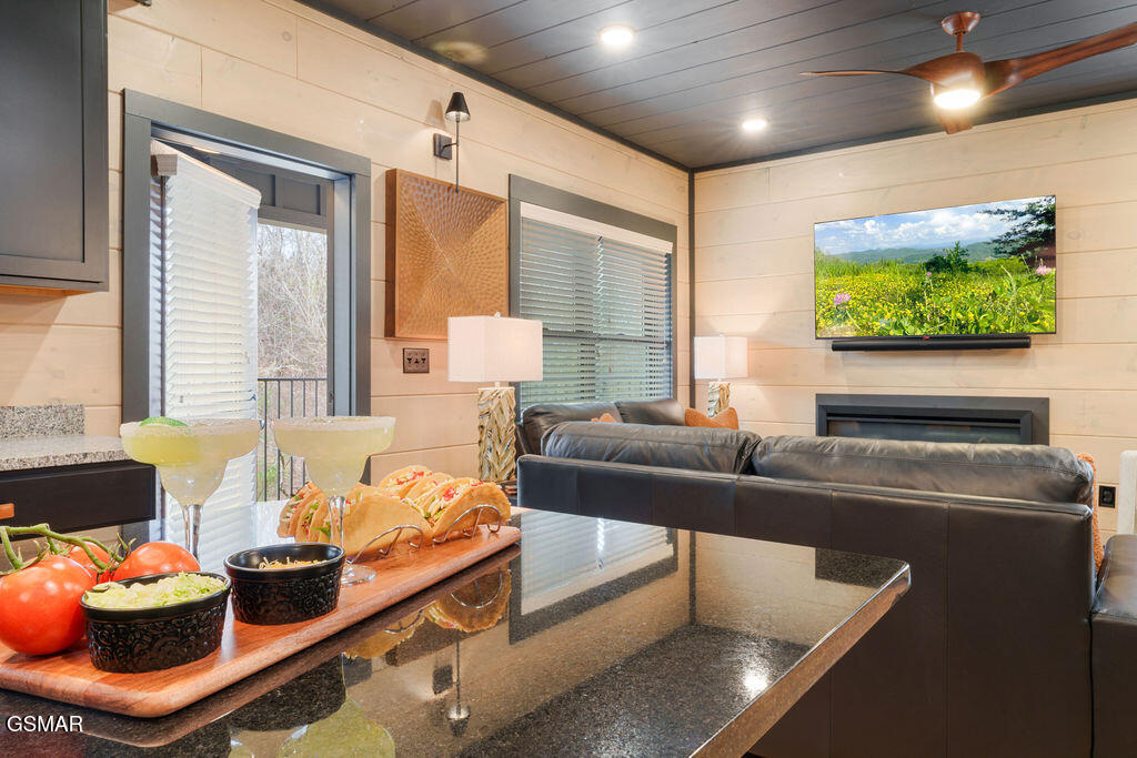 629 Summer Valley Way Unit: LOT 7